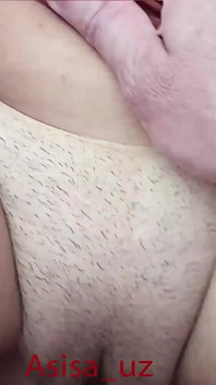 Asisa con un bel vestito