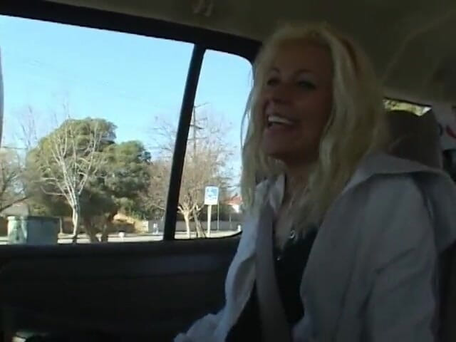 Big Black World: White chick gives head to the black guy