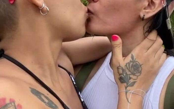Fiesta porn: Kuss in der luft!