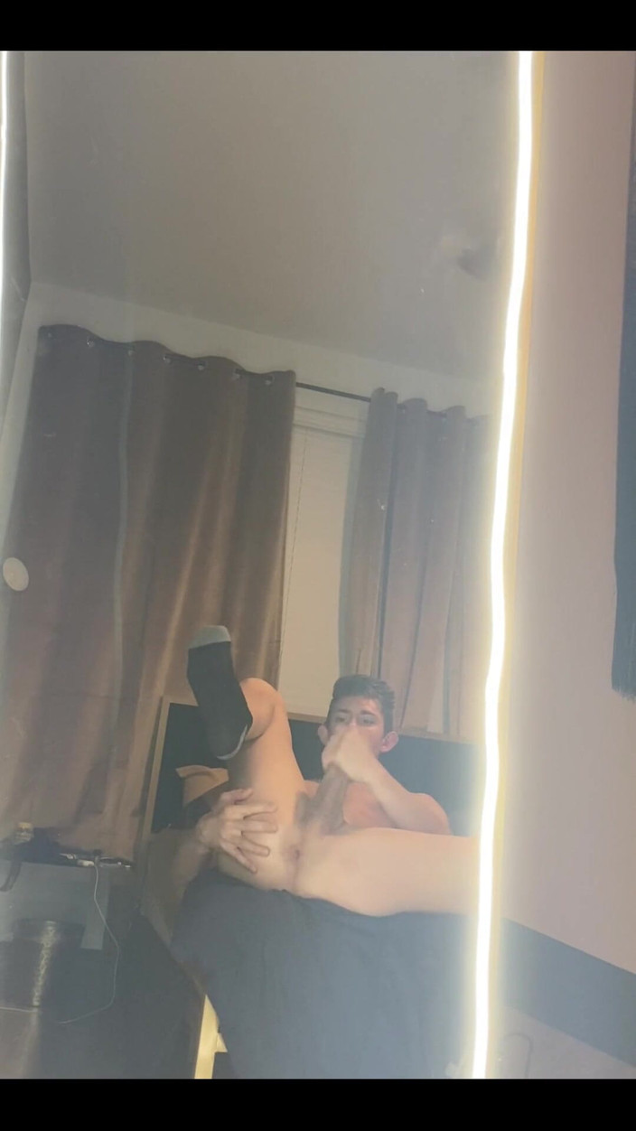 Zane Kazan: Kijk mij eens aan