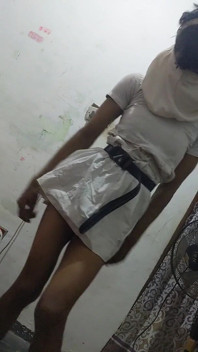  Tipul ladyboy Akinny