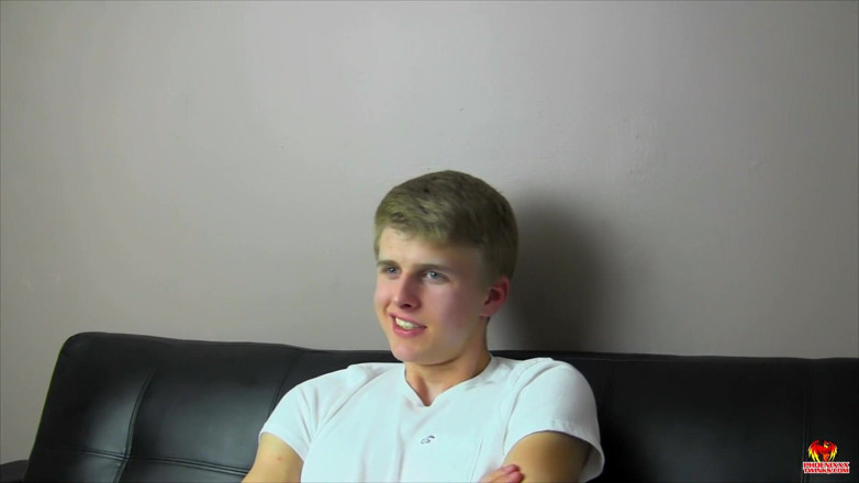 Phoenixxx: Hung &amp; Sexy Cal z Teksasu!