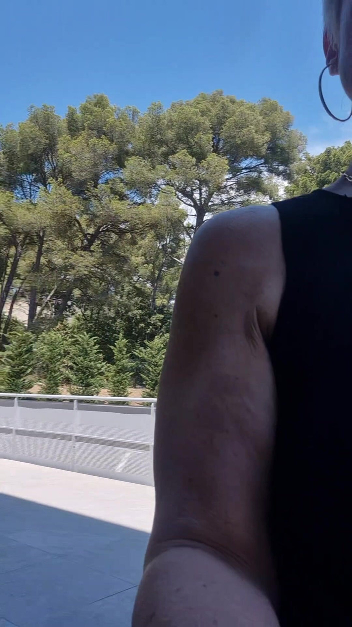 Sofy13: Spero che tu stia bene non ti conosco ma sono...