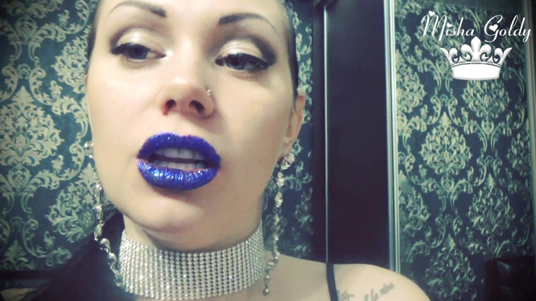 Goddess Misha Goldy: Buze pline de sclipici albastre pline de farmec