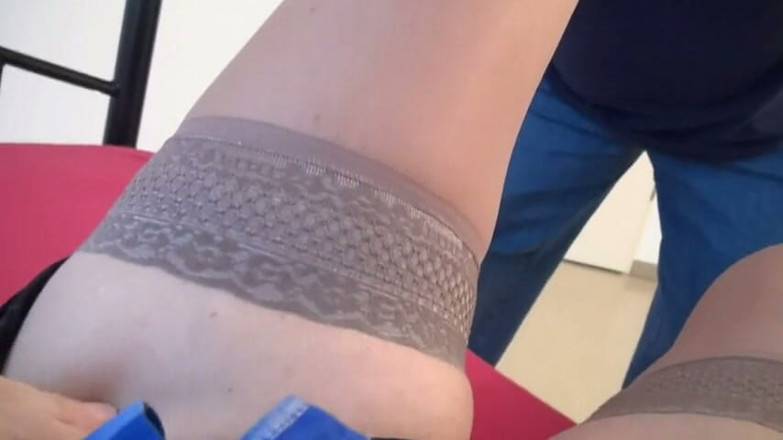 Swiss Mature: Bas nylon, fétichisme des pieds