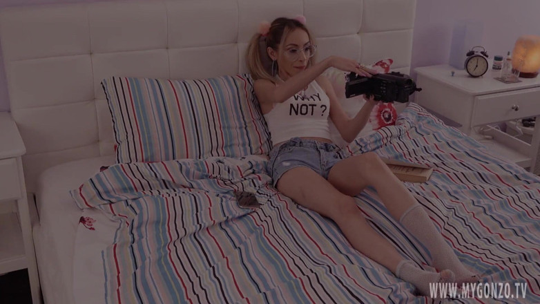 MyGonzoTV: myGonzo.tv - Jej pierwszy klip porno: The Candie Cross sex tape