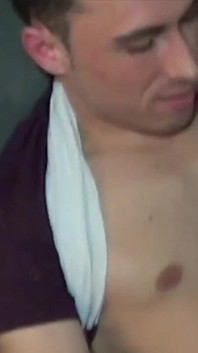 Il Ets Heeor Mais Il Aime Le Sexe