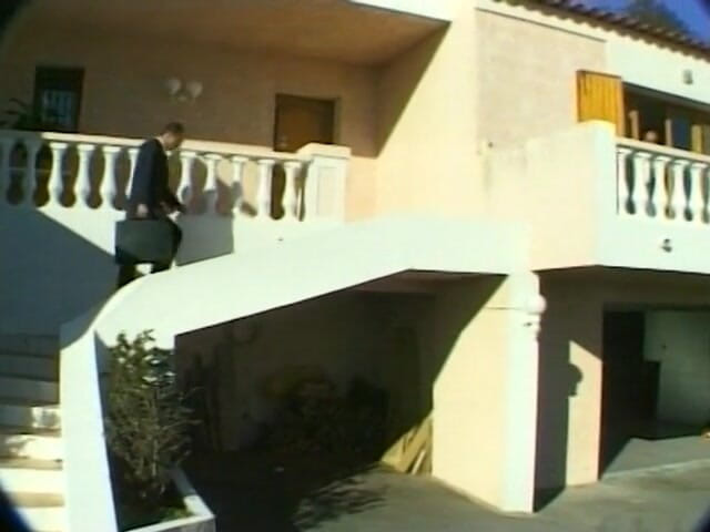 Java Consulting: Milf muscolosa che indossa calze viene giocata e scopata duro...