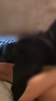 # 54 Mrdka v ústech s kouřením, Je to lahodné, Prosím, dej mi hodně na konci, podržu její hlavu