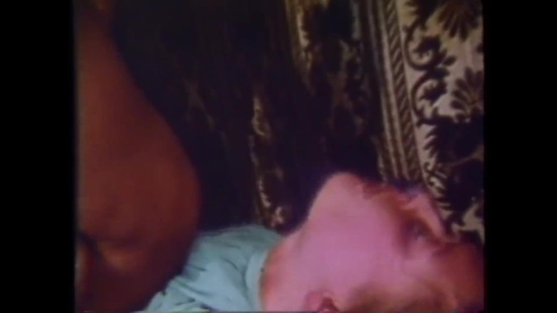 Vintage megastore: Suzanne Mc Bain Đụ mông tôi