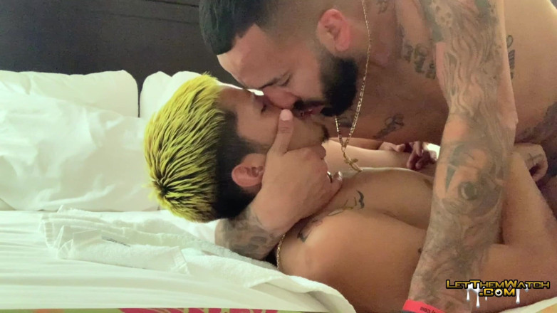 Let them watch: Latin Edgar Twink Sikiliyor Thug Yarak Latino Prezervatifsiz