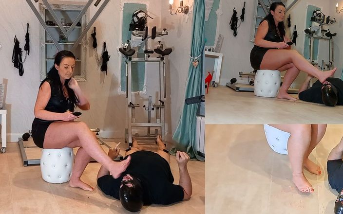 Lady Luciana Di Domizio: Bú cái bánh bị bít khỏi chân tôi