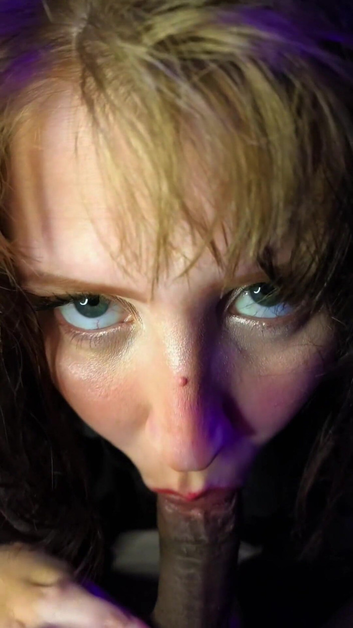 Nixie: POV: My Gorgeous Amateur Wife Giving Me a Sloppy Blowjob...