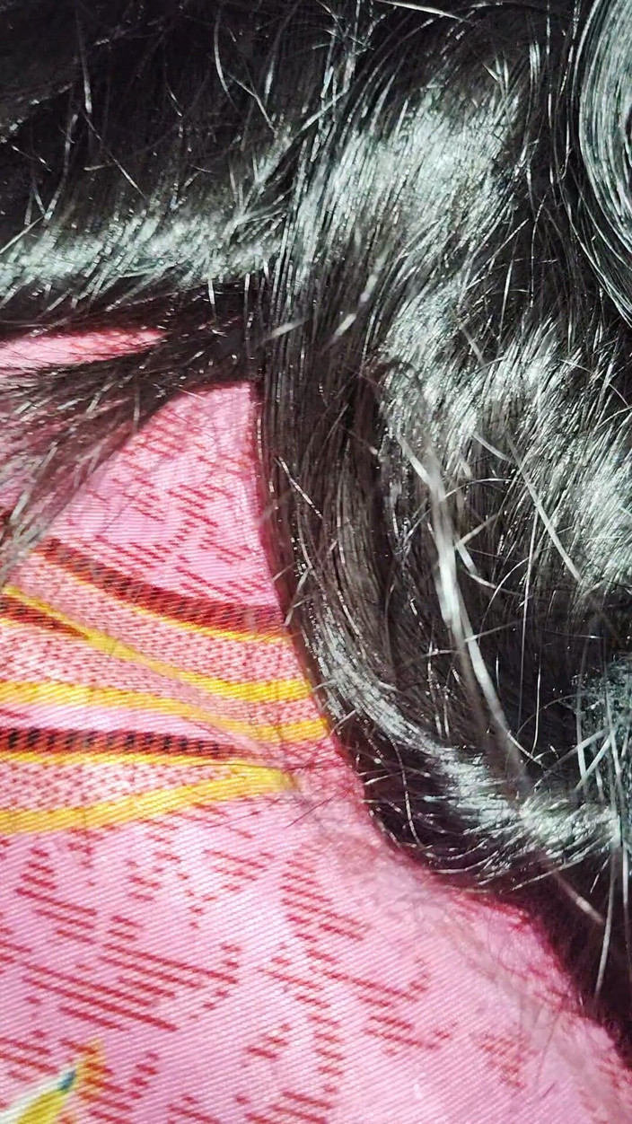 Pb Sardarni: 旁遮普已婚哥与年轻的邻居出轨。给了生日礼物。