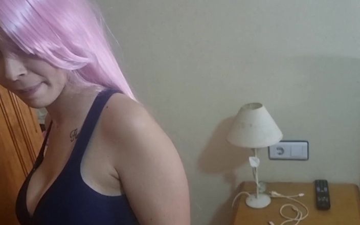 Holycandy: Latina Cosplay ošukaná