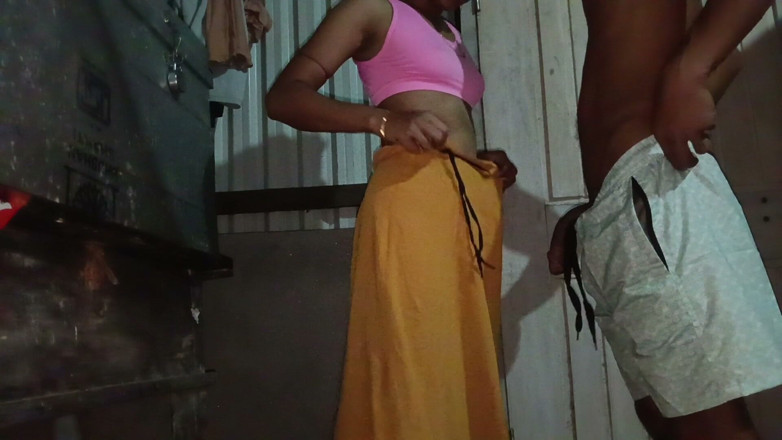 Tip_top_mall: Indisch dorp Desi universiteitsmeisje seks virale video, dorp Desi universiteitsmeisje...