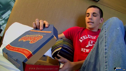 Homo Emo: Cum Loving Conner Unloads