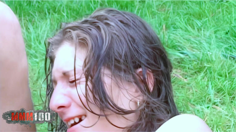 MMM100: Angie kiss diep in keel, klaarkomen in het gezicht, anale...