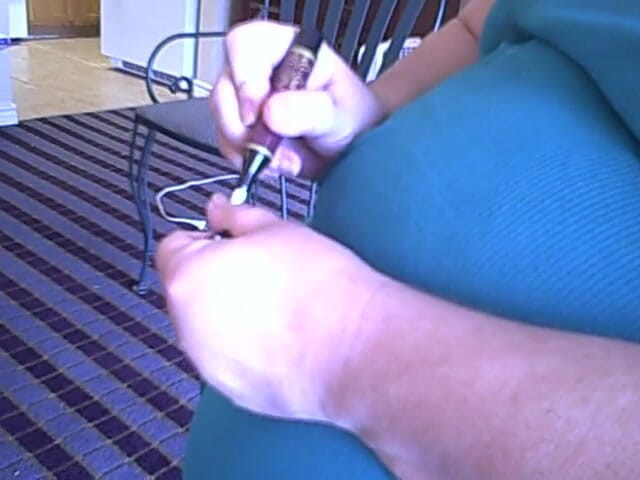 BBW nurse Vicki adventures with friends: Archivo mis uñas y abozo las cutículas