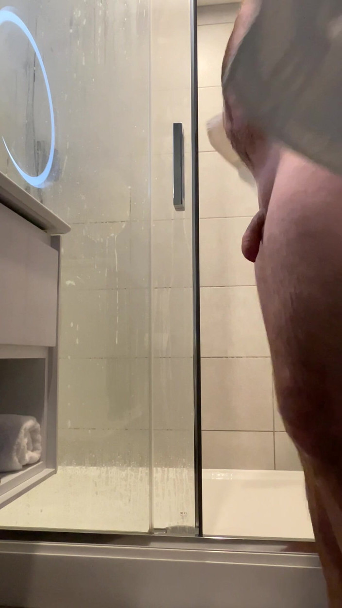 Buggiesmugglr: Komm, Werde Mit Mir Nass