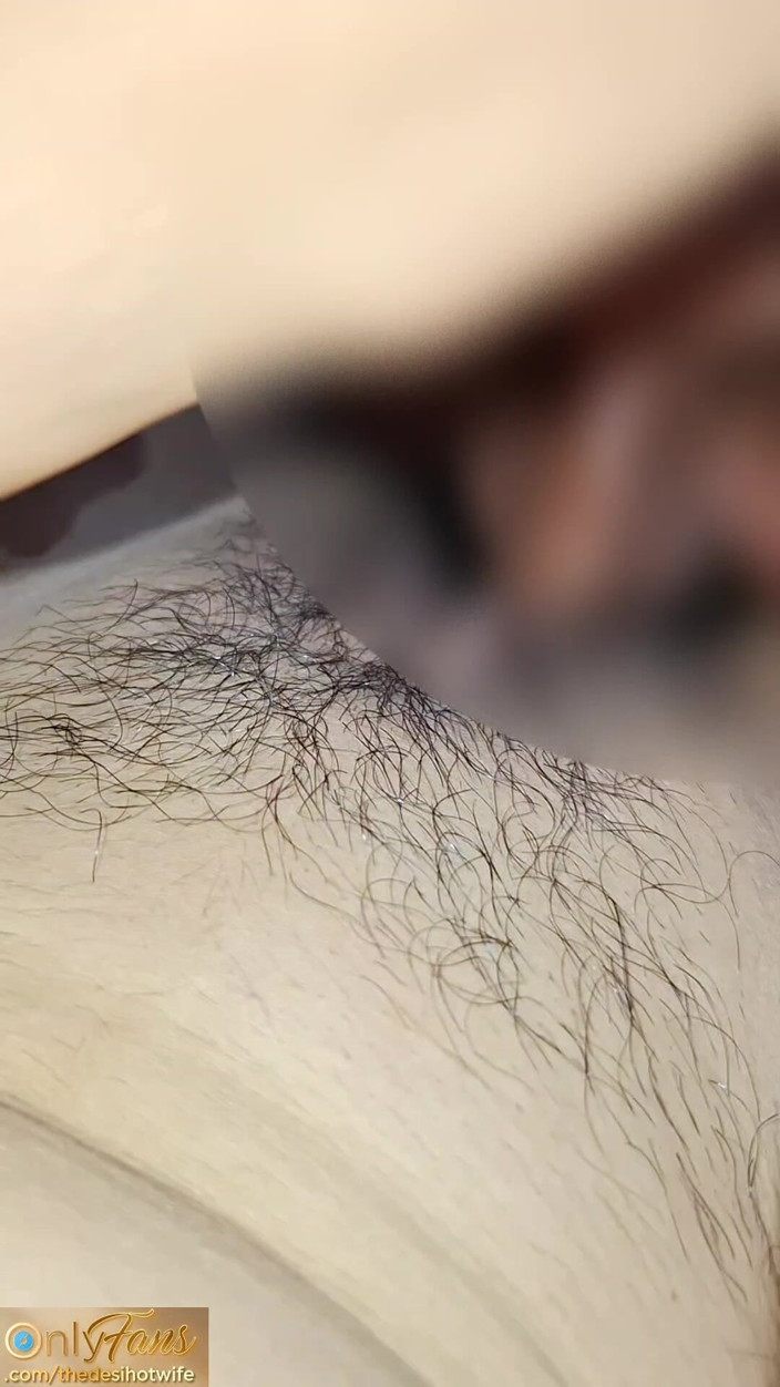 TheaDesiHotwife: Suamiku yang doyan selingkuh sama pacar kontol panjangku untuk ngentot...