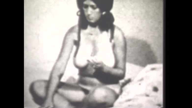 Vintage Megastore Full hd: Trio Activé Par La Luxure