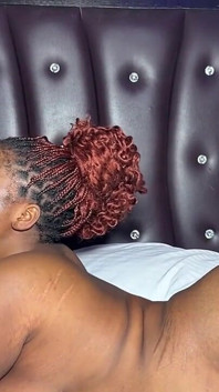 Miss Cherry Kremowa cipka jest mocno podłączona przez Big Dick Maxxy