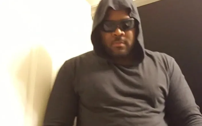 MrGoudreauXXX: Masturbating bear BBC part 64