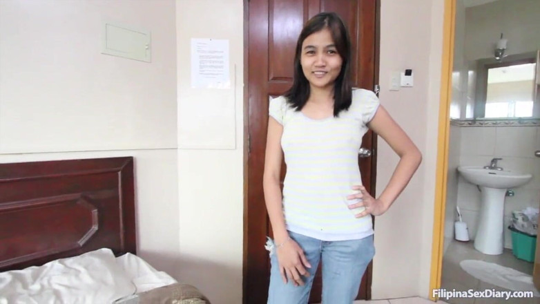 Sex Diary: Sborra rotondo e creampie con la splendida Pinay