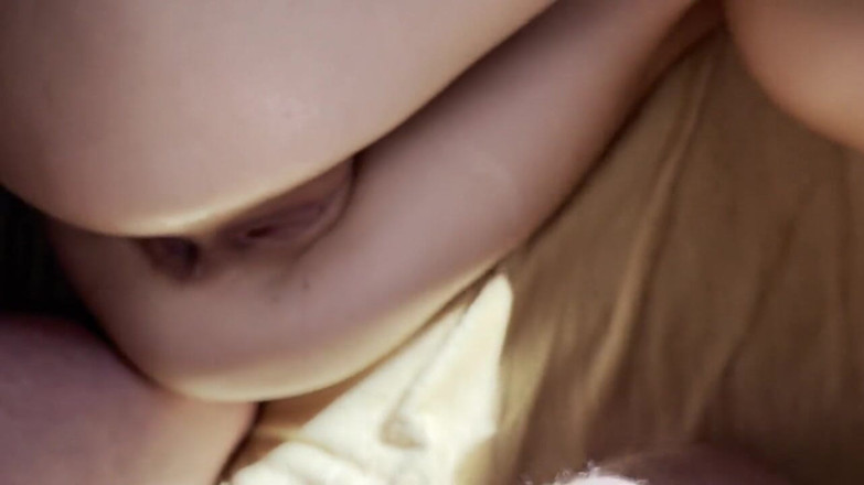 Kate Rich studios: Folló a la esposa de un amigo por el culo