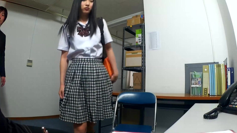 Raptor Inc: Shoplifting schxxlgirl good girl backroom deal