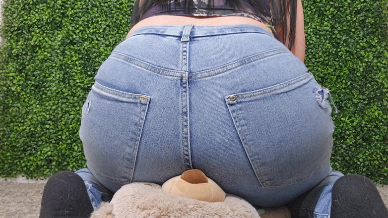 Julia Ryan: Beary满足