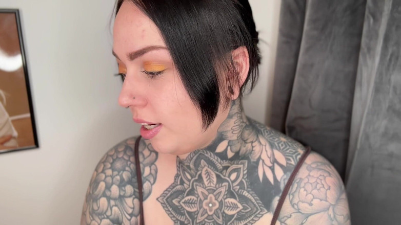 Miss Valentina: Evening Yawning Fest