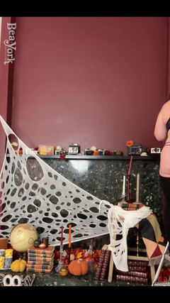 Bea York: 终于为Spooky szn准备了装饰品