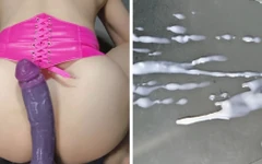 S039 - tuvalette dildo 3