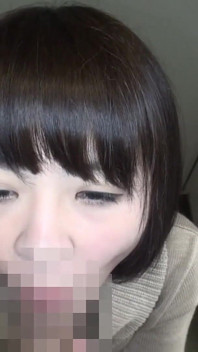 สาวมีสามีที่พาผู้ชายกลับบ้านตอนสามีไม่อยู่ โดนเย็ดท่าหมาแบบไม่ใส่ถุง