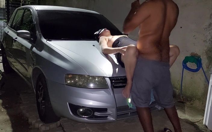 Casal Prazeres RJ: Couple Fucked in the Backyard While Strangers Watched