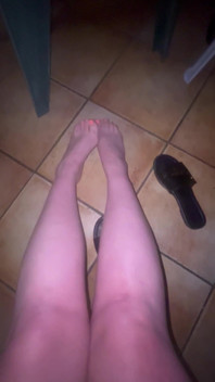 Gambe.