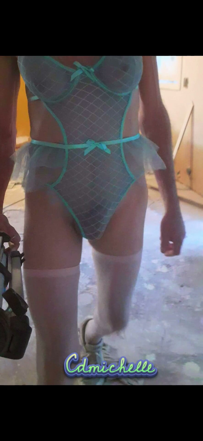 Cdmichelle lingerie: Cdmichelle Caminando Vistiendo Sexy Traje De Mariquita