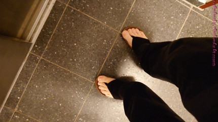 Carmen_Nylonjunge: Barefoot to the garbage dump