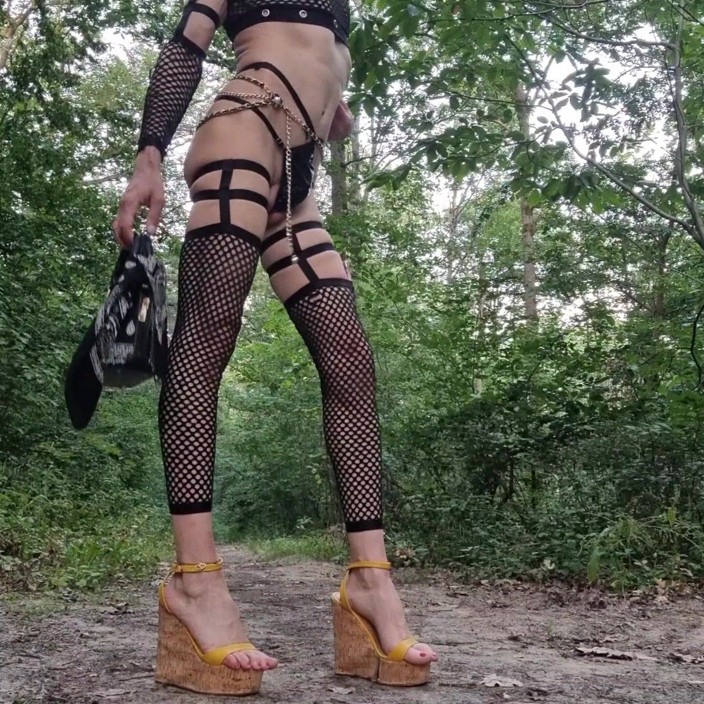 VaneSsa BiTCHx: La Abella De La Sanderería... Vanessabitchx Parischiennetrvprod⁹¹