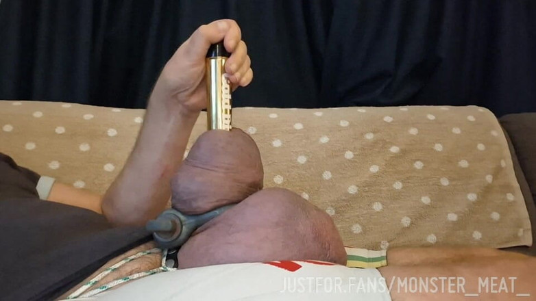 Monster_Meat_: Vibrador Me Faz