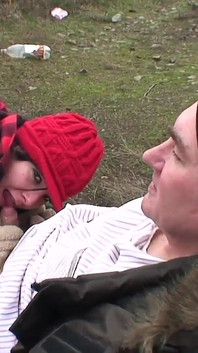 Mükemmel memeli muhteşem azgın esmer sıkı ıslak amına güzel bir sert yarak ittiriyor