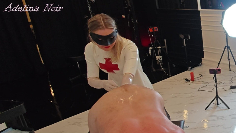 FISTINGQUEEN: Fisting dubur femdom -Adelina Noir Fisting Mr.x - Topview