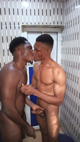 BlackDanie_production: Jugando con nuestros selfs