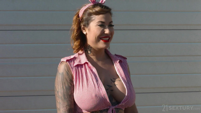 21 Sextury: 21 Sextury - Model Heidi Van Horny Takes Every Inch of...