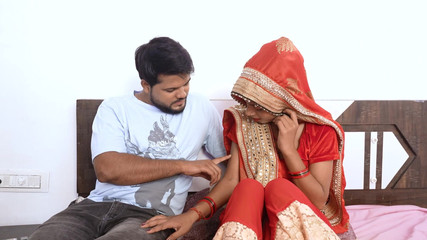 SEXYBHABHIX: Bini desi India berkongkek kali pertama dengan saya – isteri pemalu