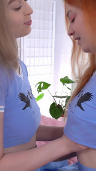 Uimitoarea Lexy Montana o pe prietena ei roșcată Sheryl X