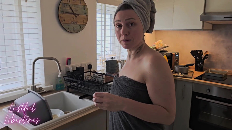 Lustful Libertines: Creampie Min Håriga Mogna Styvmamma. Otrogen MILFs Är Oemotståndliga