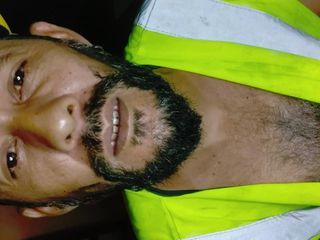Hairy stink male: Un lavoratore arrapata nella notte